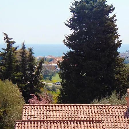 N189 - Numana, Bilocale Con Giardino E Terrazzo *